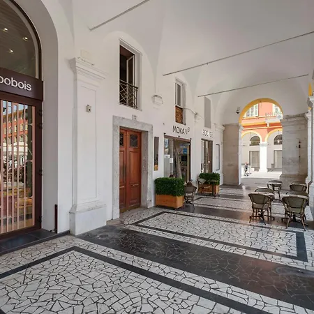 Nice Renting - 3 Massena - Chic Escape Luxury Duplex Place Massena Exterior photo