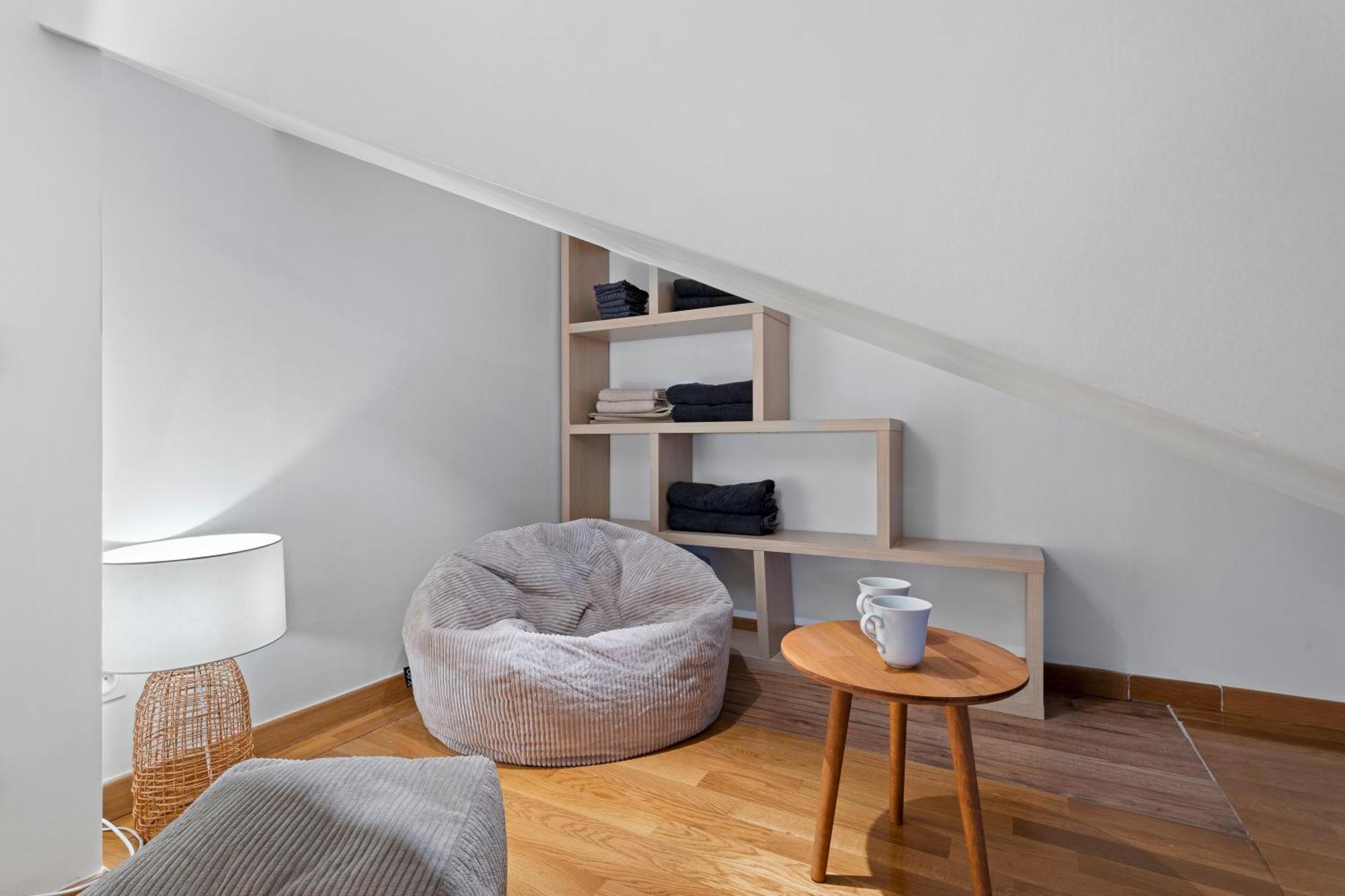 Renting - 3 Massena - Chic Escape Luxury Duplex Place Massena Niza