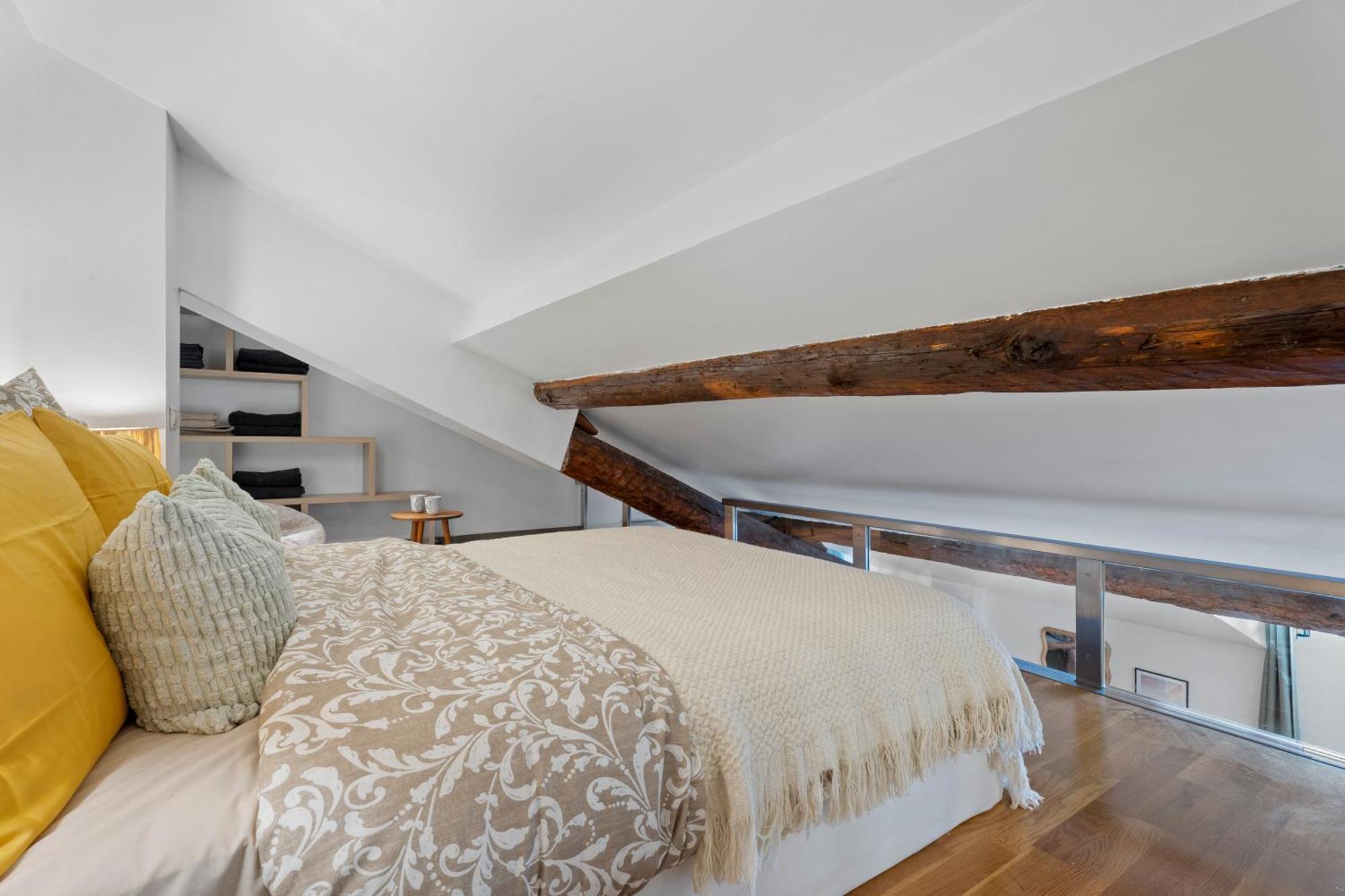 Apartamento Renting - 3 Massena - Chic Escape Luxury Duplex Place Massena